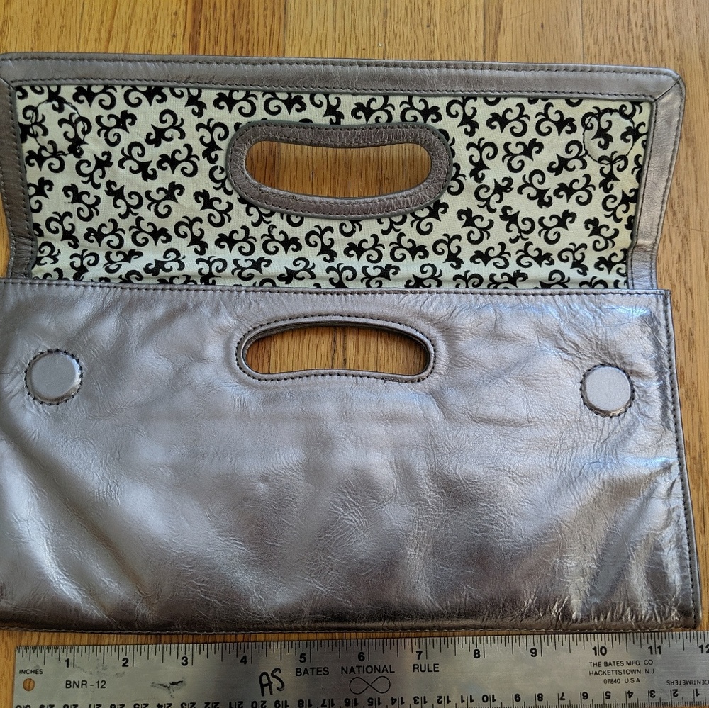 Hobo clutch